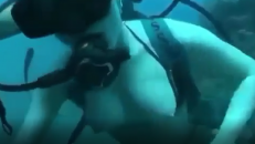 Clip sex dưới nước cực HOT
